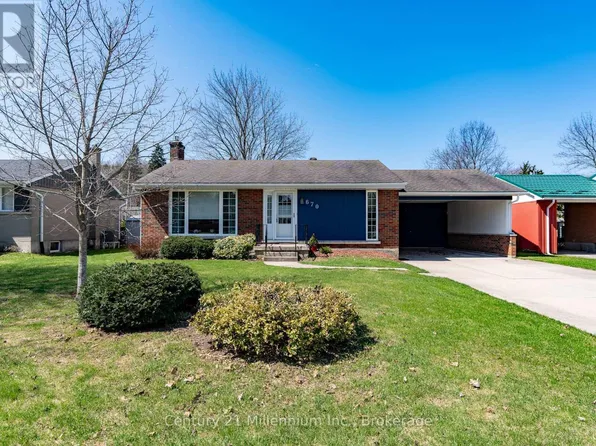 670 Five A Ave W, Owen Sound, ON N4K 5C9