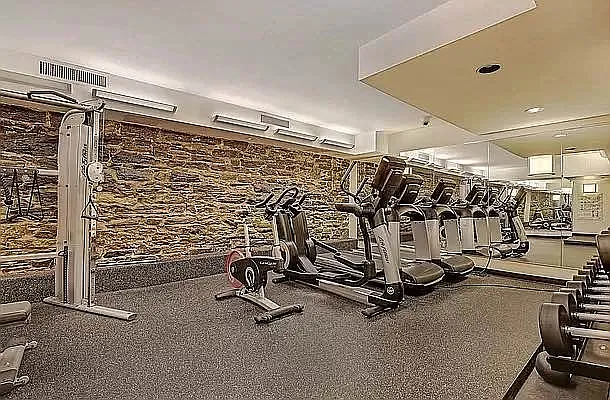 Rented by Corcoran | media 6