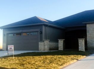 6323 Steeple Chase Ct, Lawrence, KS 66049
