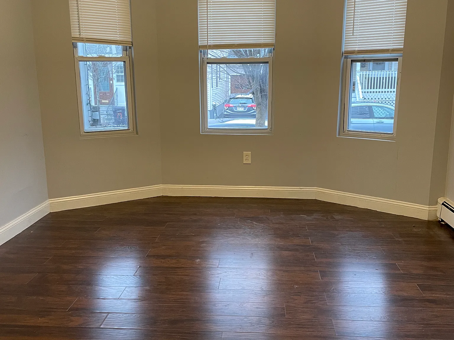 2 bed, 2176 sqft, $2,200 — Photo 4