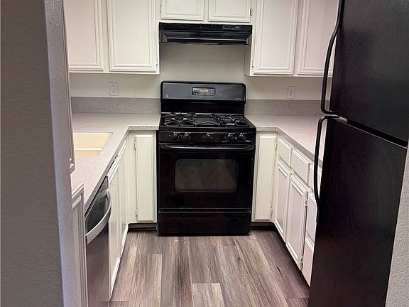 3rd image of 1901 Rio Canyon Ct Unit 202