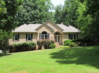 1475 Smoketree Dr, Forest, VA 24551