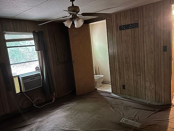 4th image of 198 Booger Branch Rd