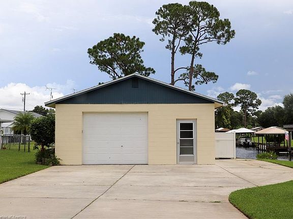 2nd image of 107 Heather Ln