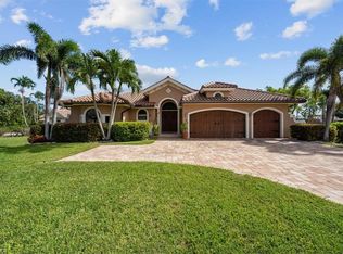15401 River By Rd, Fort Myers, FL 33908