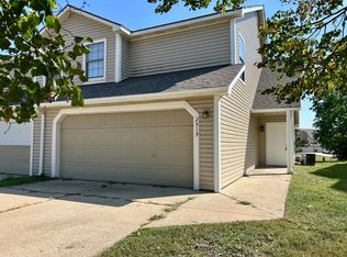 2519 Crestline Ct, Lawrence, KS 66047