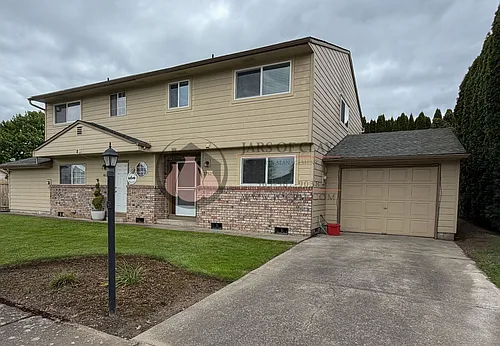 3762 Laura Ln NE Photo 1