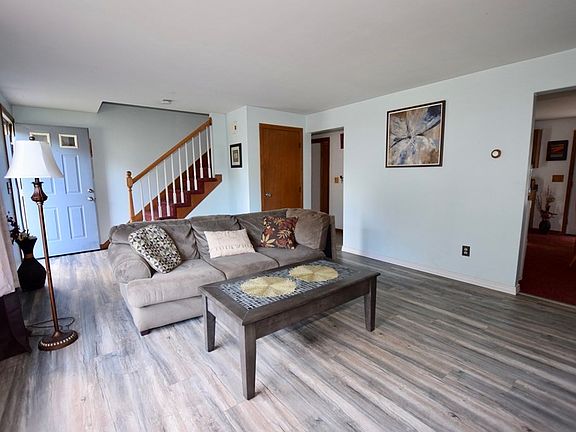 5th image of 18 Park Pl #18