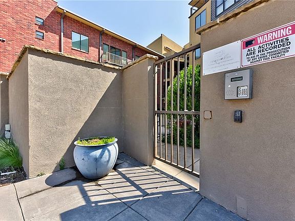 4th image of 401 E Boyd St Suite 314