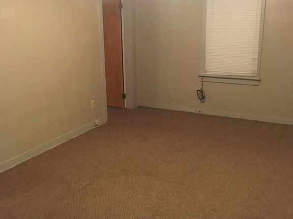 3rd image of 529 State St
