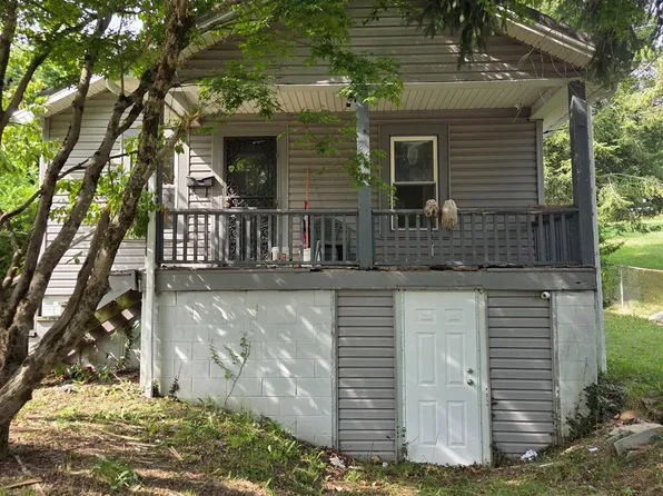 215 Clyde St, Beckley, WV 25801