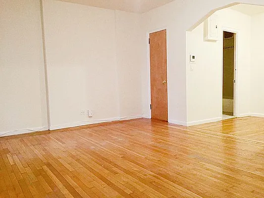 Rented by AJ Clarke | media 19