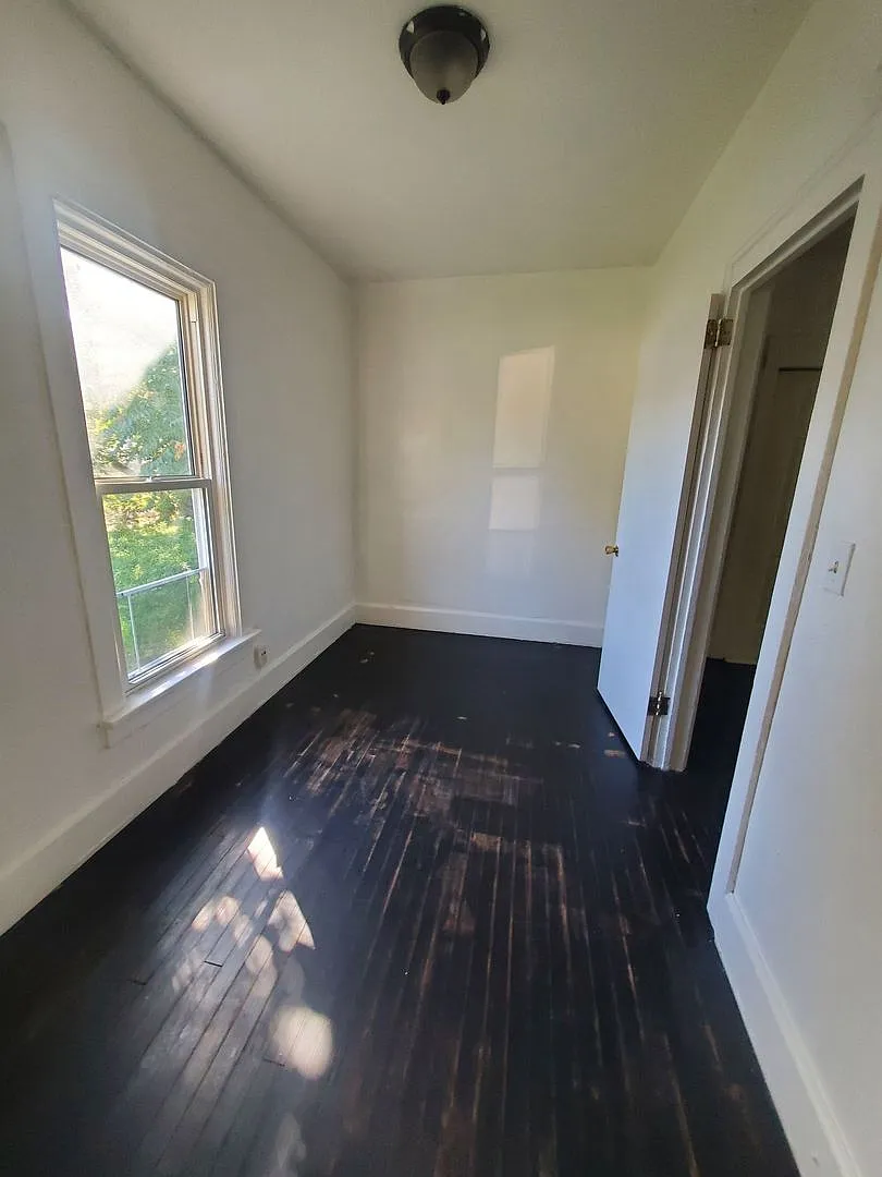 1634 Mead St. - 3 Unit — Photo 4
