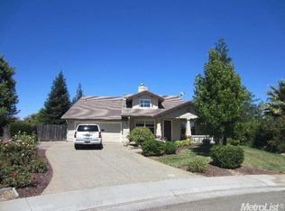 9139 Quail Cove Dr, Elk Grove, CA 95624