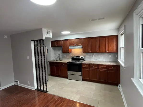 2831 Stevens St, Philadelphia, PA 19149