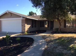 912 Larsen Ln, Modesto, CA 95351