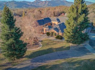 16900 Ski Way, Redding, CA 96003