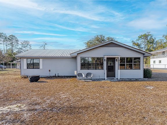 2nd image of 1484 Horseshoe Cove Rd