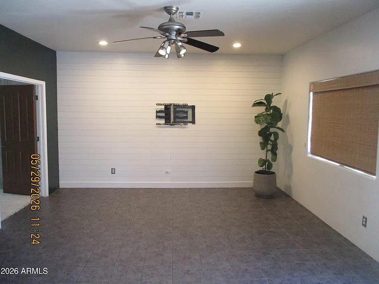 2120 Chaplain Carter Dr — Photo 3
