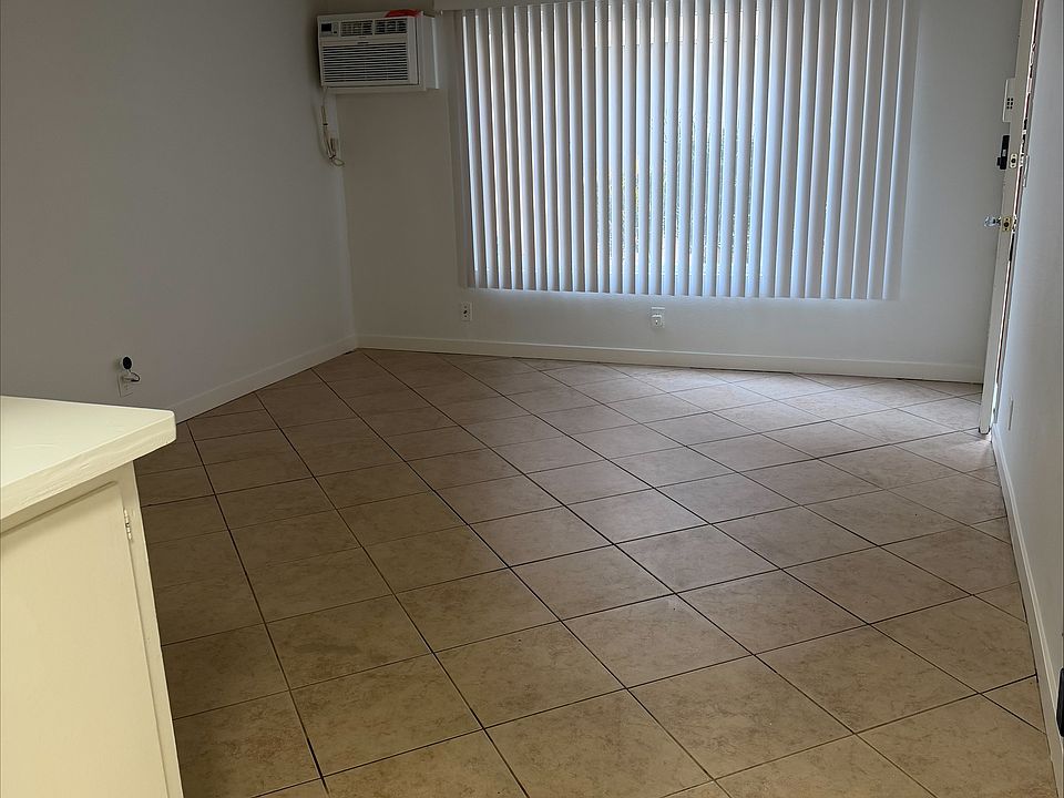 1st image of 15526 Nordhoff St #Q35