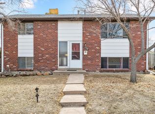 3310 W Mountain Rd, Englewood, CO 80110