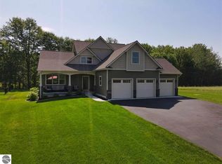 3252 Huellmantel Dr, Traverse City, MI 49685