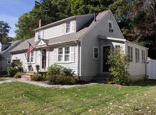 208 Turtle Pond Pkwy, Hyde Park, MA 02136