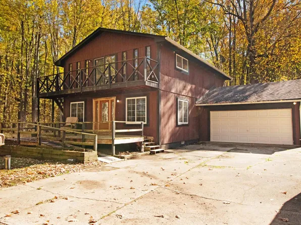 14757 Terry Rd, Berlin, MI 48002