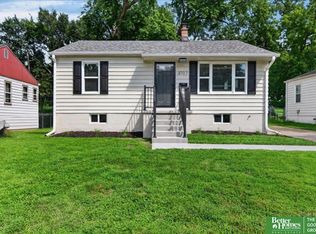 3707 N 56th St, Omaha, NE 68104