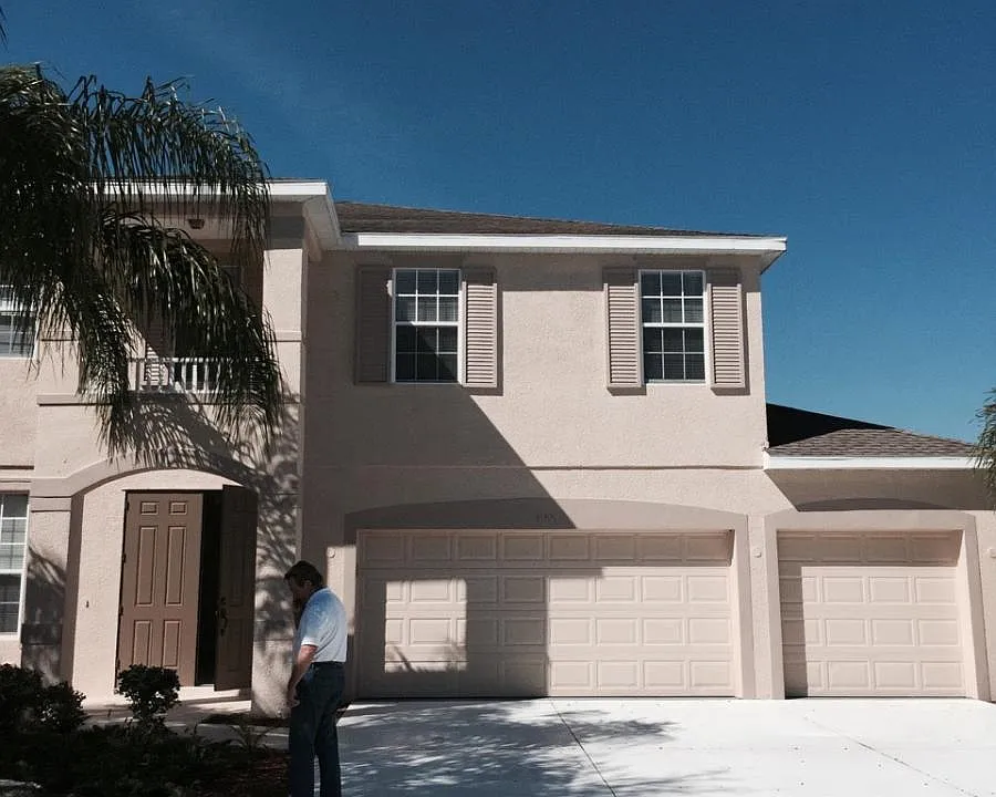 4007 61st Dr E