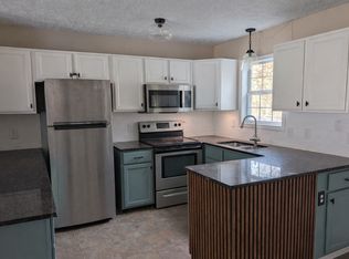 108 Shadowlawn Dr, Asheville, NC 28806