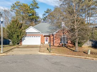 1393 Cloverbrook Cir, Auburn, AL 36832