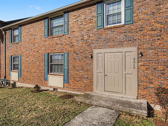 2nd image of 3317 Long Blvd APT D5