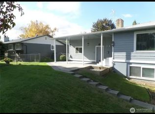 32 NE Tremont Dr #A, College Place, WA 99324