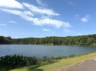 388 Harkins Lake Rd, Fayette, AL 35555