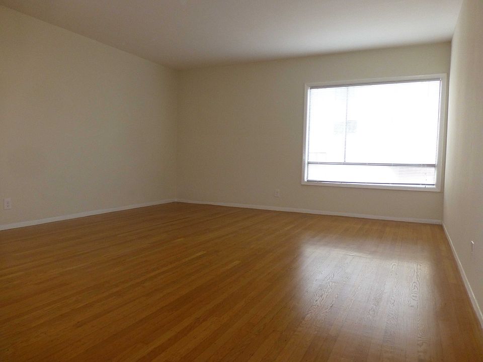 1st image of 70 Terra Vista Ave APT 4
