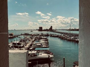 555 NE 15th St APT 412, Miami, FL 33132