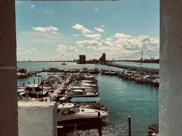 555 NE 15th St APT 412, Miami, FL 33132