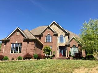 286 E Fortney Branch Rd, Flat Lick, KY 40935