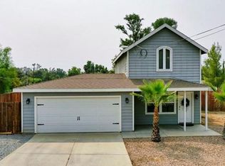 23841 Lake Dr, Canyon Lake, CA 92587