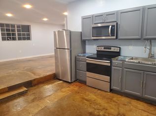 501 E Main St, Weimar, TX 78962