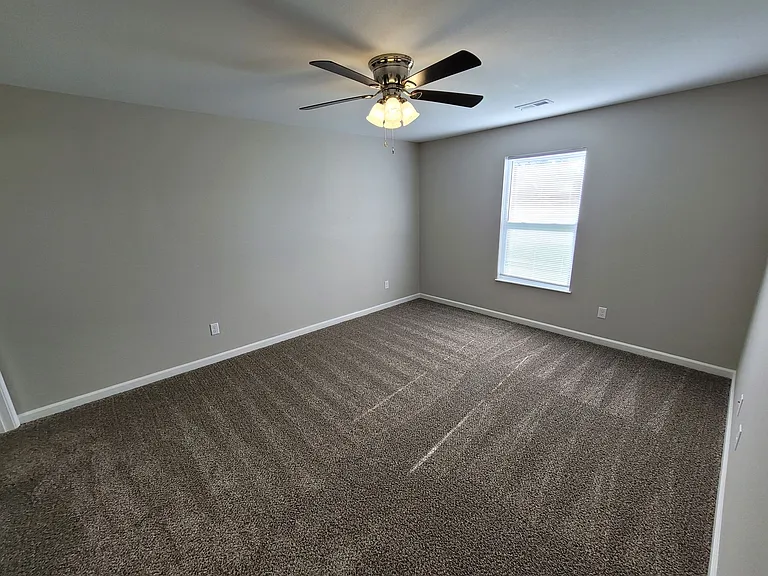 100 Whispering Meadows Dr — Photo 19