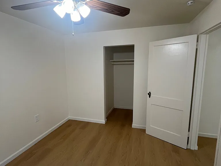 18267 Canyon Rd — Photo 2