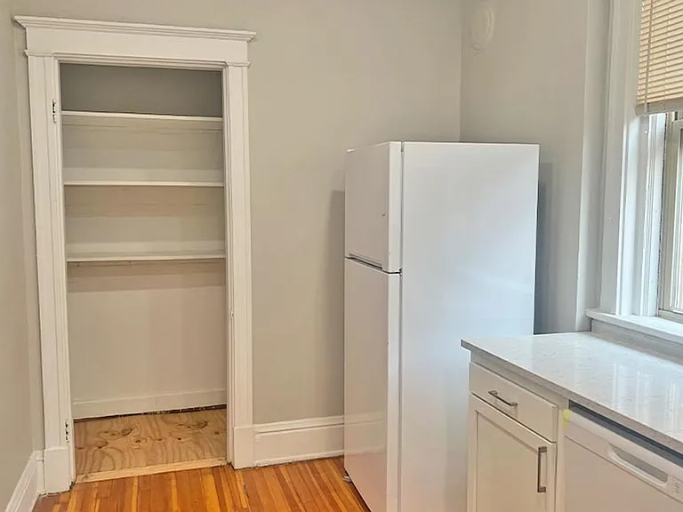 3227 Jefferson Ave — Photo 34