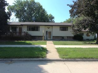 1305 15th Ave, Manson, IA 50563