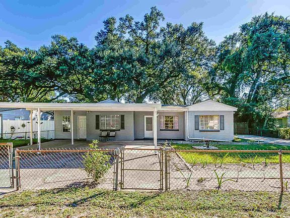 2nd image of 117 Myrtlewood Dr