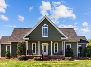 3736 Bell Arthur Rd, Greenville, NC 27834