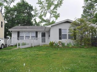 1247 Washington Dr, Annapolis, MD 21403