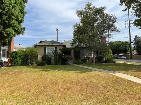 623 E 20th St, Santa Ana, CA 92706