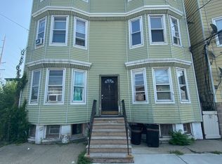 21 Kingsland Ave APT 3, Harrison, NJ 07029